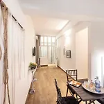 Queen Regina Apartamento Nicósia